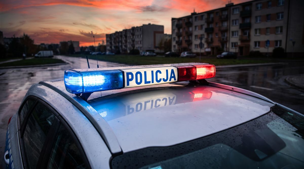 Nielegalna jazda: Kierowca bez uprawnień zatrzymany podczas kontroli w Podłężu