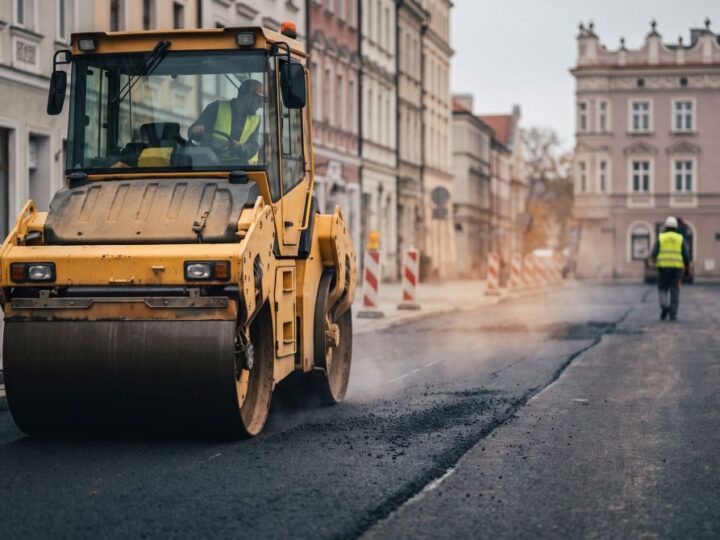 Nocne prace przed tunelem Wisłostrady