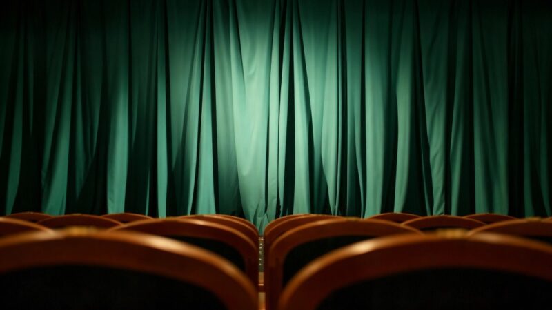 Muzyczne szaleństwo na Białołęce: Odkryj teatr w bibliotece!
