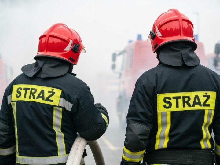 Nocny pożar w Elsnerowie: szybka akcja ratunkowa uratowała mieszkańców