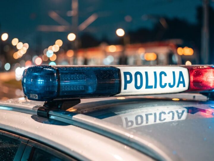 Bezpieczniej na drogach: Policja w Lesznowoli kontroluje kierowców