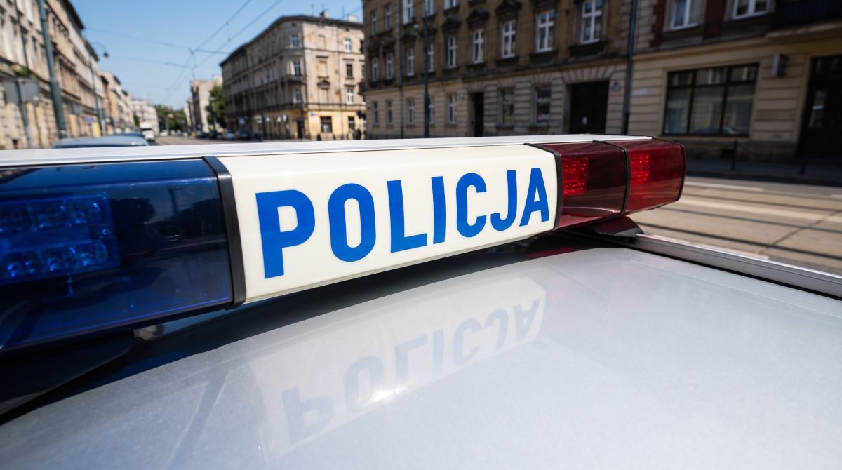 Kajdanki zamiast łupów: Policja rozbija gang kradnący katalizatory